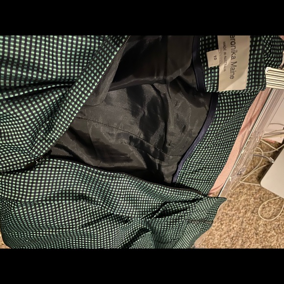 Green and black polka dot knee length A line skirt - Picture 5 of 5